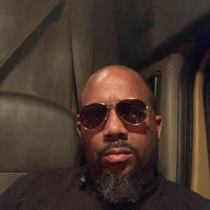 Meet your Posher, Samuel